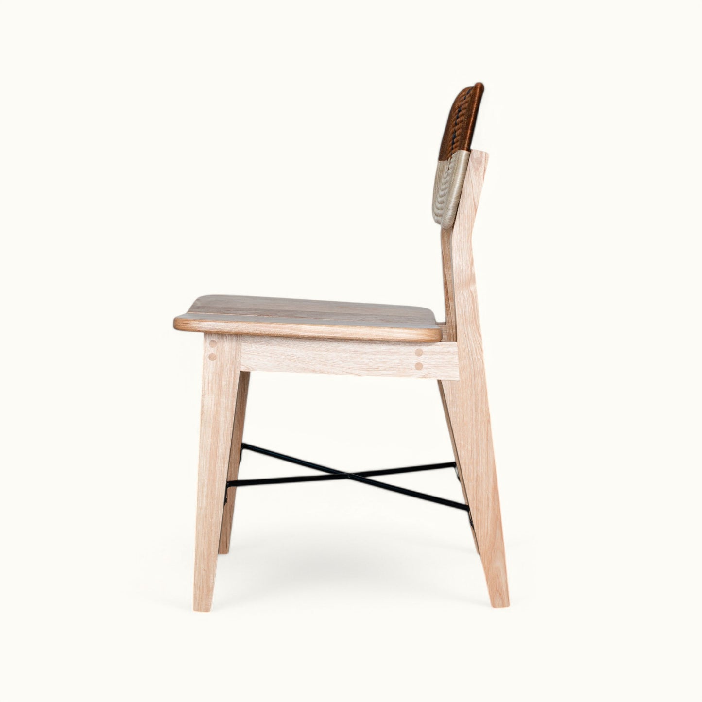 RHYTHM Chair | Musanze