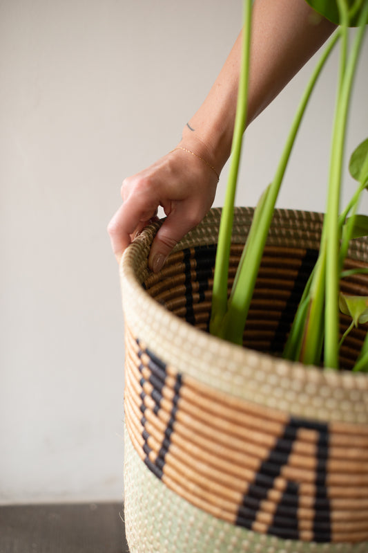 IDENTITY Basket Itana