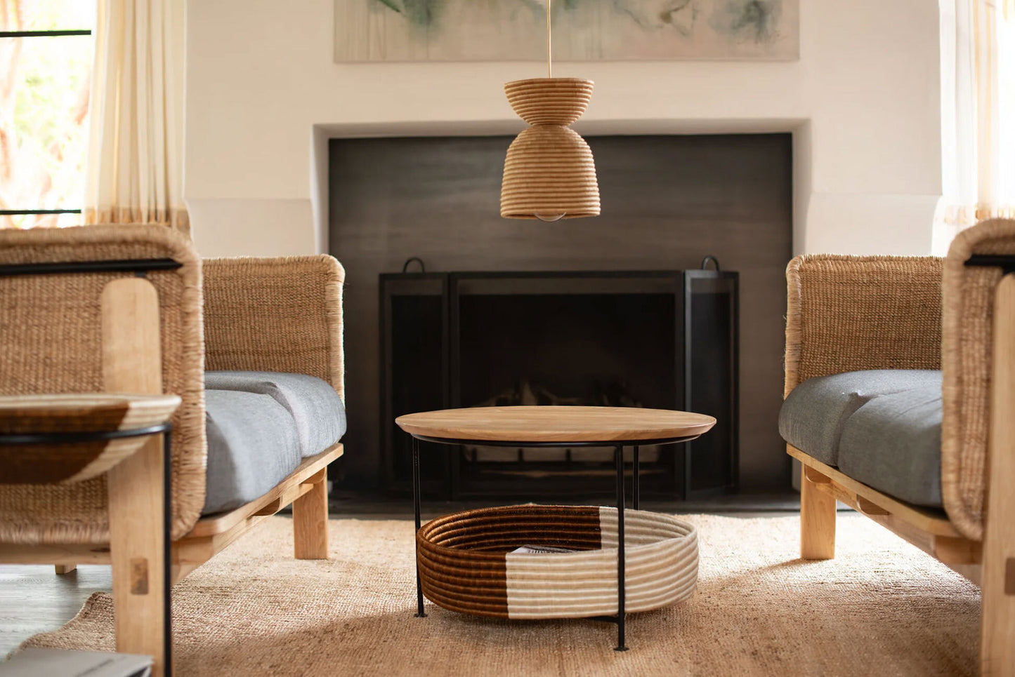 Hagati Coffee Table
