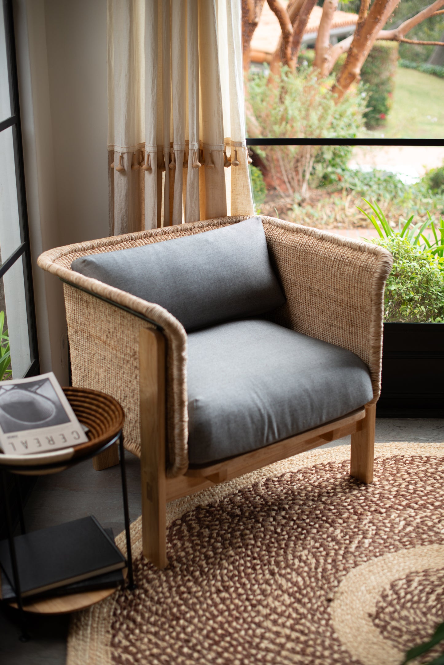 KAYONZA Lounge Chair