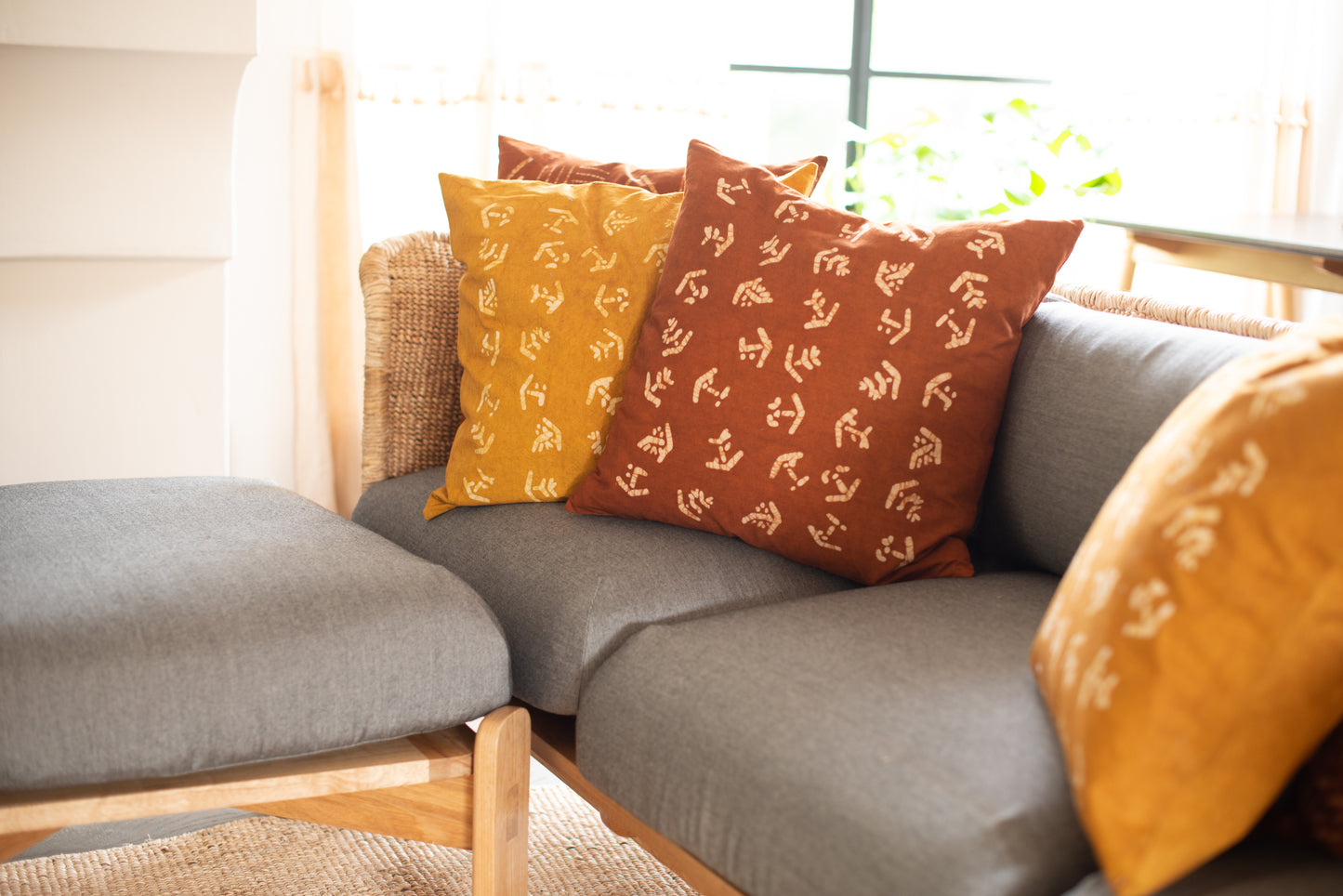 FOSSEY Pillows