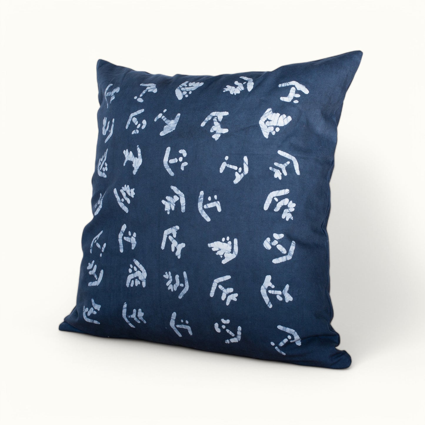 FOSSEY Pillows