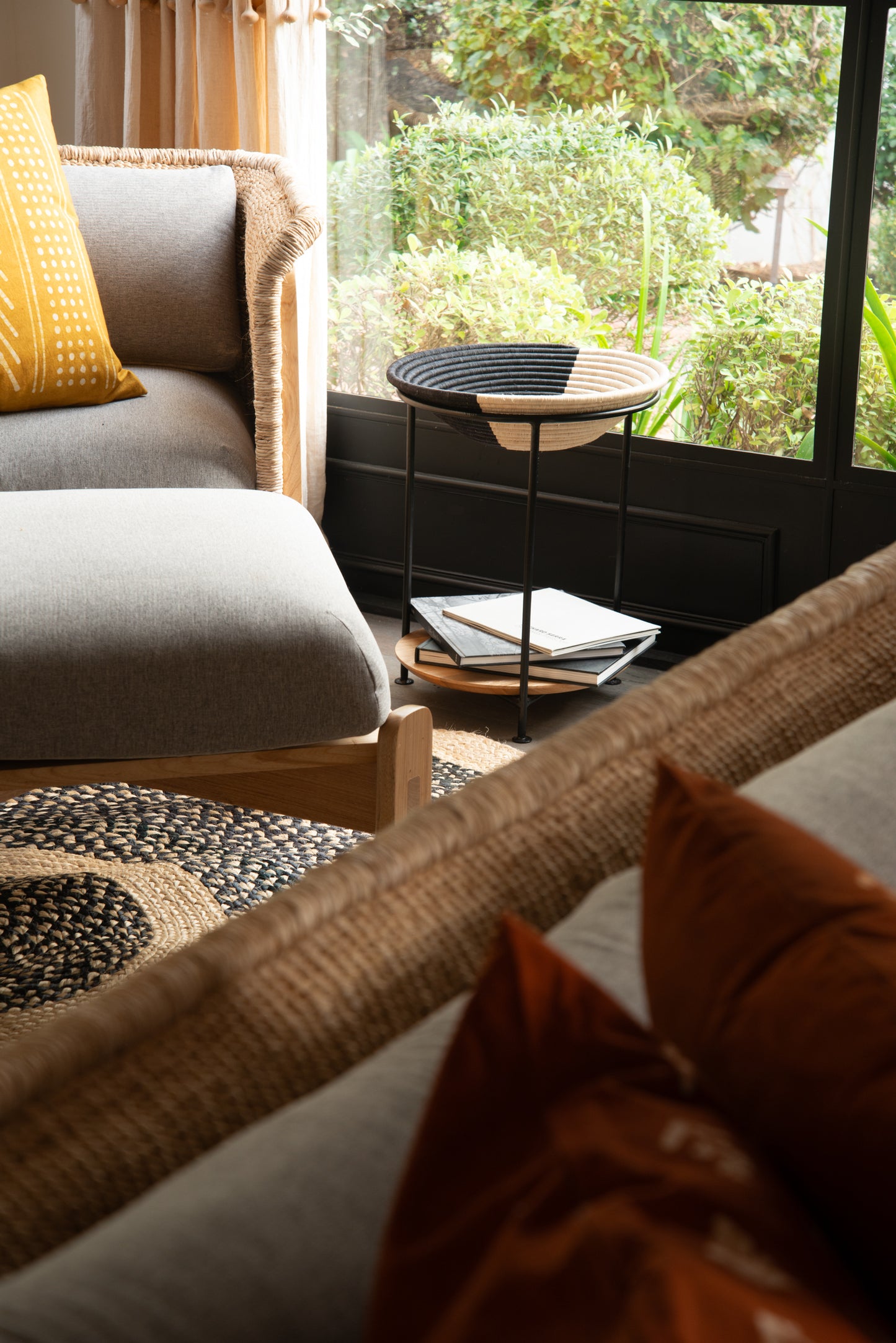 Intoya Coffee Table