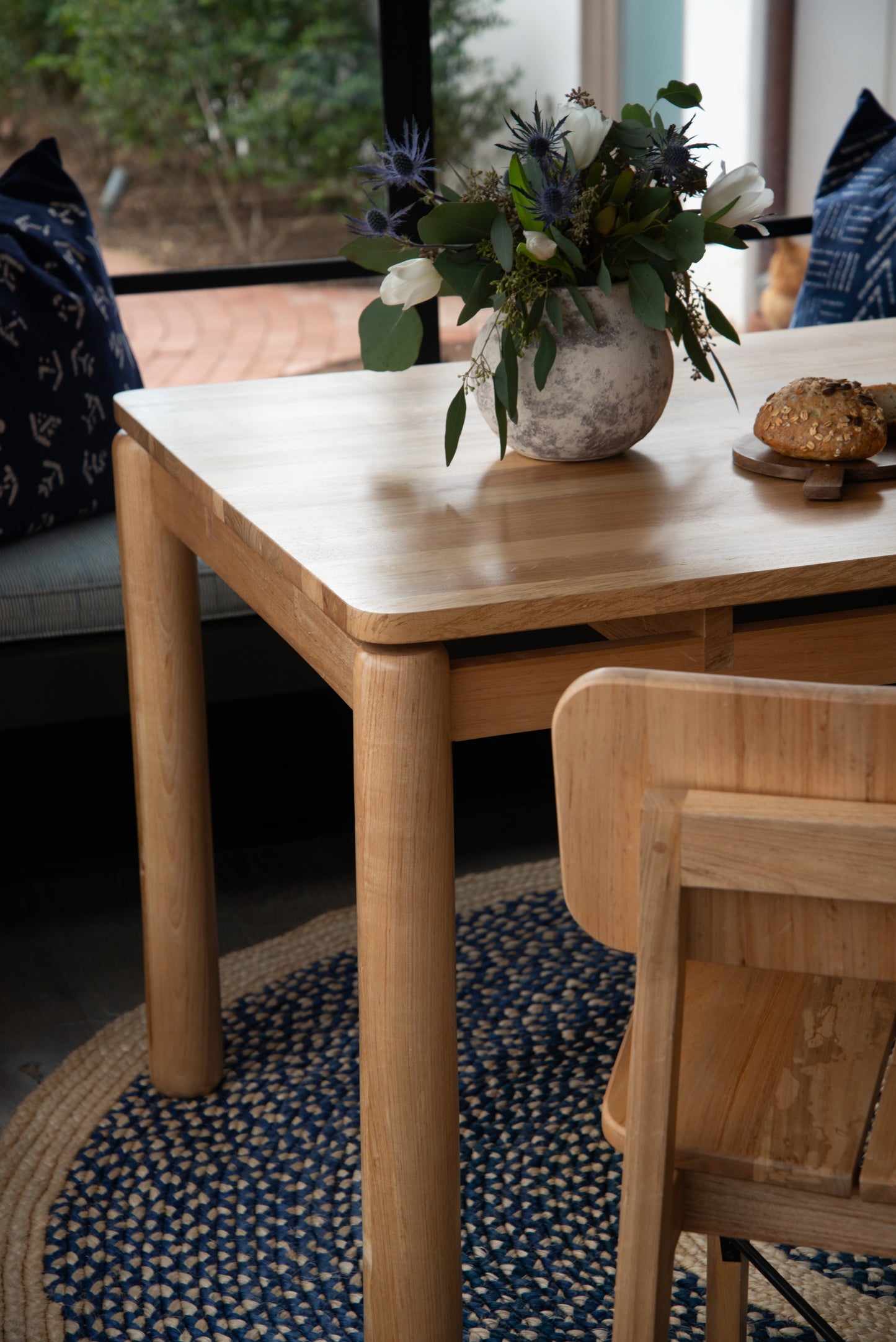 BOLD Table